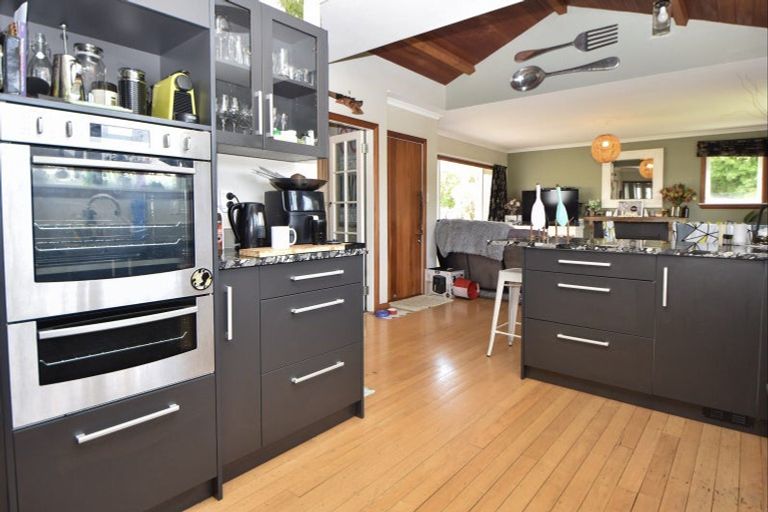 Photo of property in 22 Humphries Street, Greytown, 5712