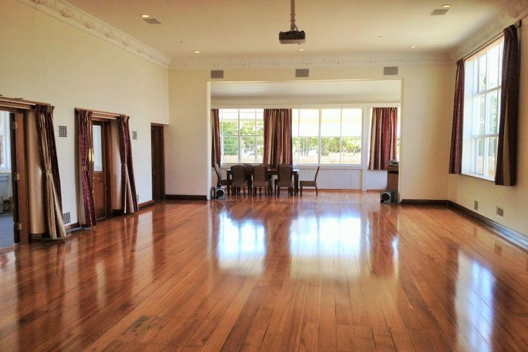 Photo of property in 193 East Street, Greytown, 5712