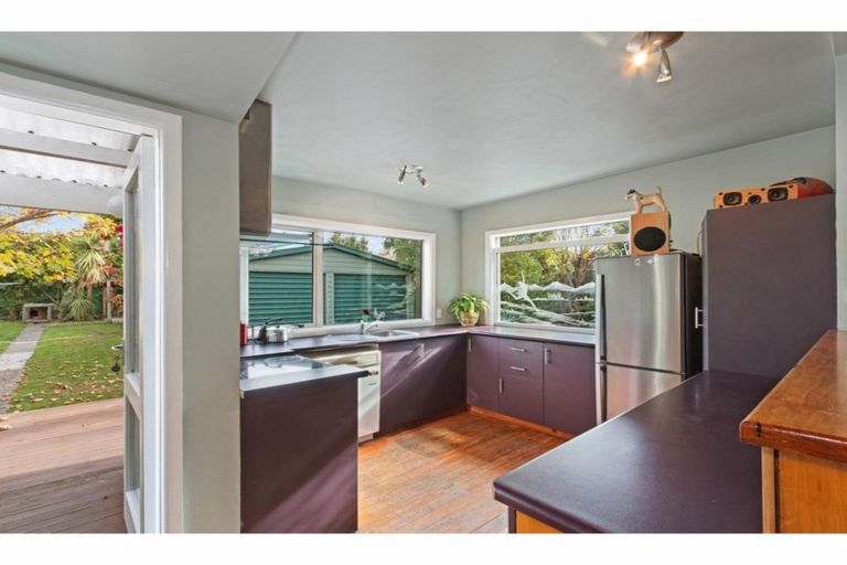 Photo of property in 11 Thames Street, Mairehau, Christchurch, 8013