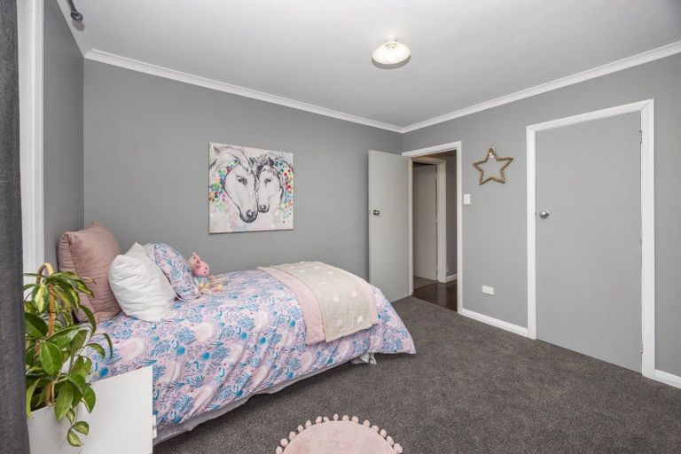 Photo of property in 34 Yvonne Street, Melville, Hamilton, 3206