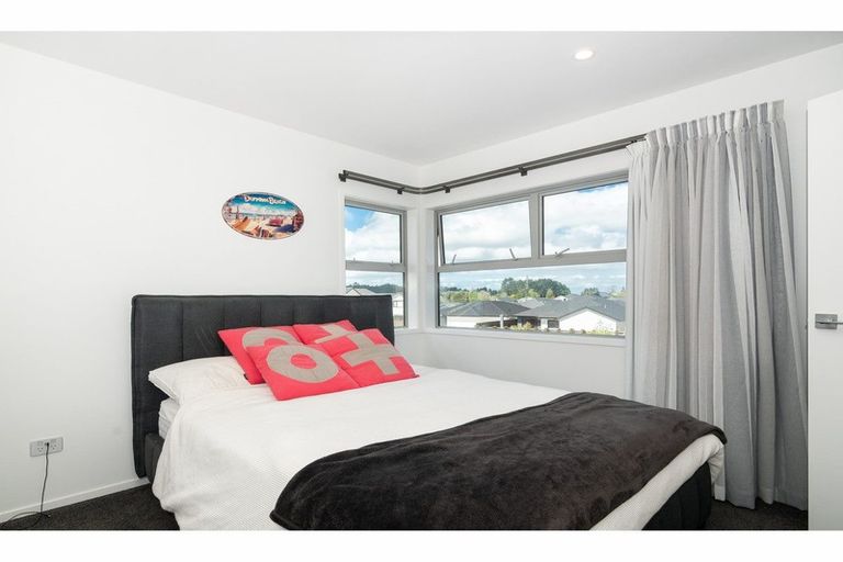 Photo of property in 13 Podgora Avenue, Kumeu, 0810