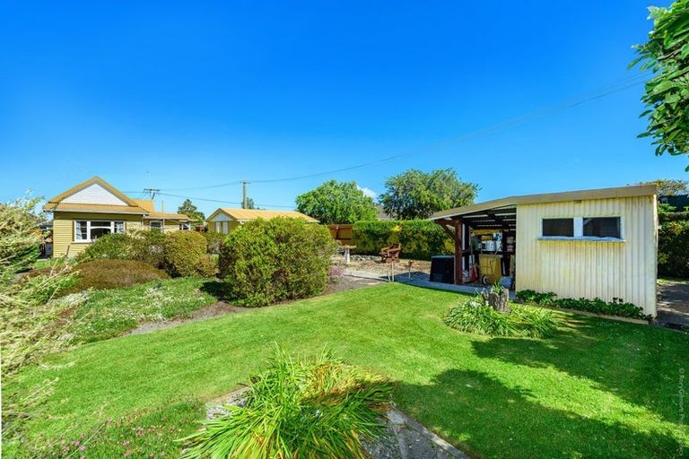 Photo of property in 36 Aorangi Road, Bryndwr, Christchurch, 8053