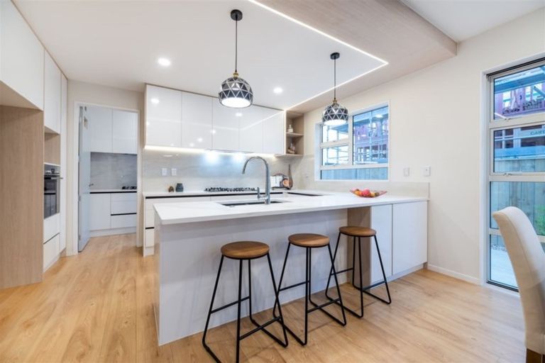 Photo of property in 12 Habitat Place, Hobsonville, Auckland, 0616