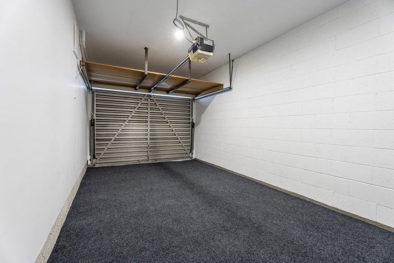 Photo of property in 2/367a Withells Road, Avonhead, Christchurch, 8042