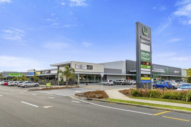 Photo of property in 64 Vale Street, Otumoetai, Tauranga, 3110