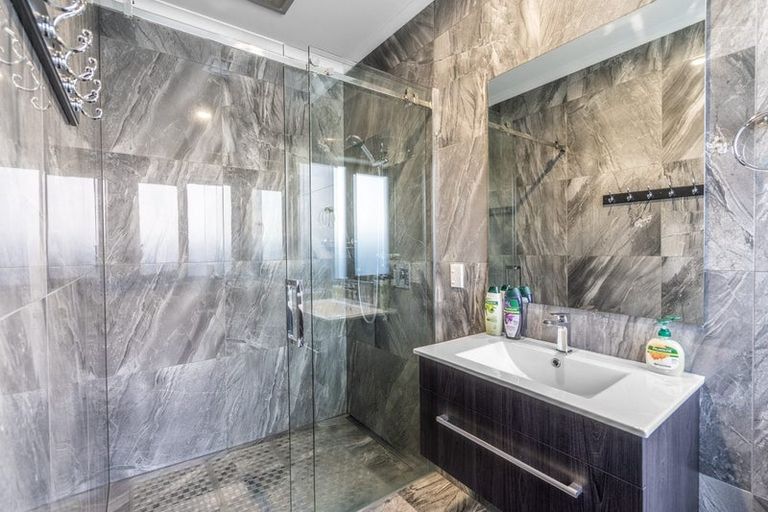 Photo of property in 71 Hokonui Drive, Gore, 9710