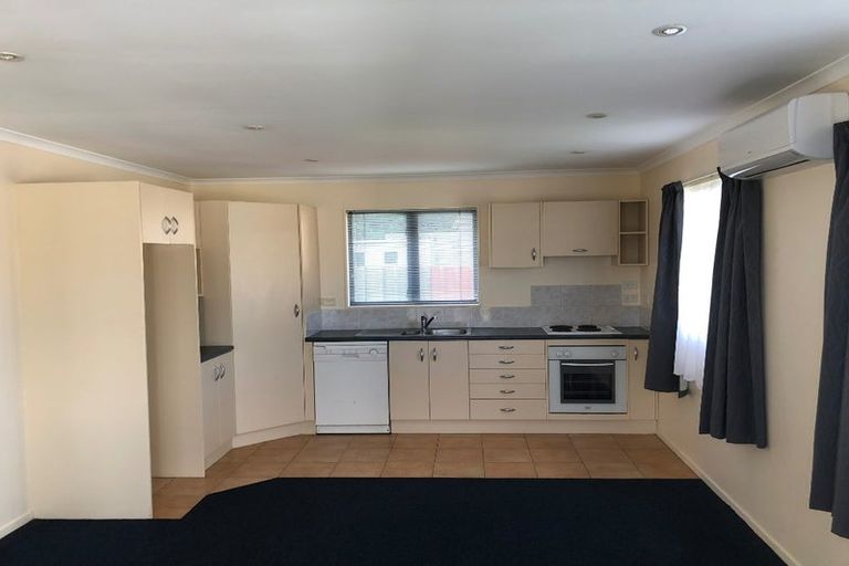 Photo of property in 7 Gadsby Place, Hamilton East, Hamilton, 3216