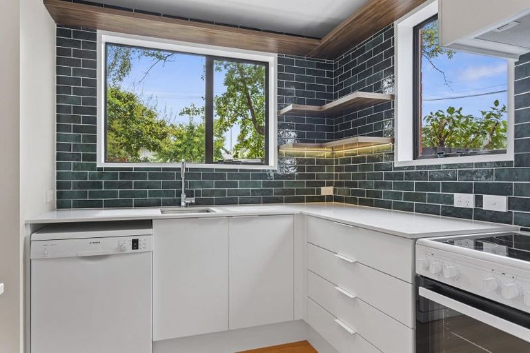 Photo of property in 2a Coles Place, St Albans, Christchurch, 8014