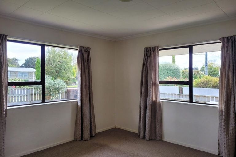 Photo of property in 55a Kempton Street, Greytown, 5712