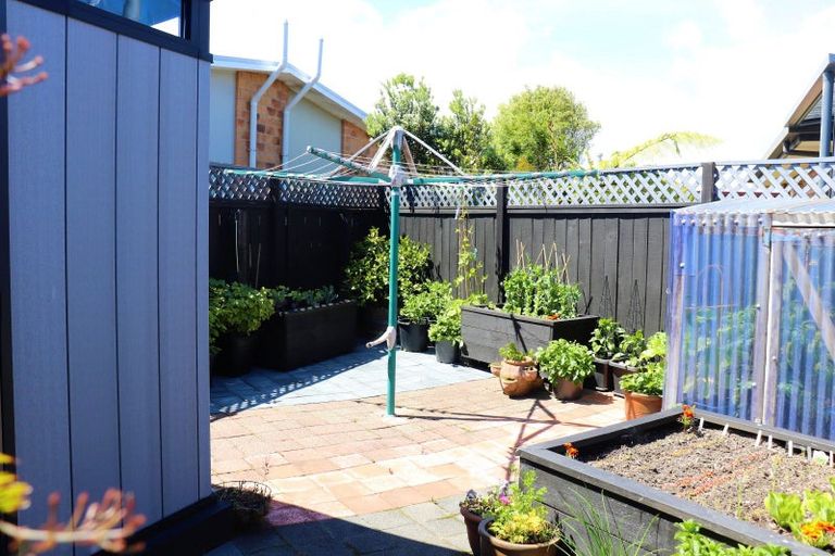 Photo of property in 5 Rochfort Place, Westport, 7825