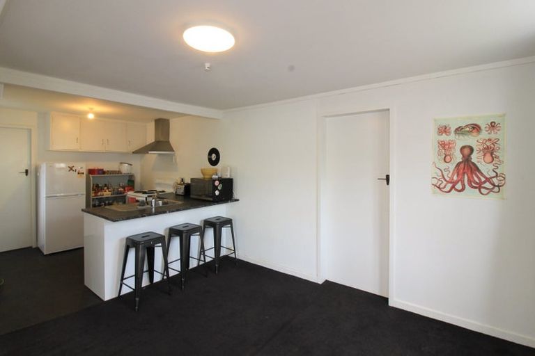Photo of property in 18 Tamar Street, Island Bay, Wellington, 6023
