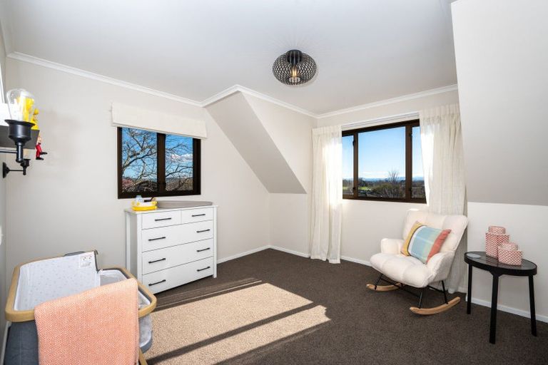 Photo of property in 2 Chestnut Court, Havelock North, 4130