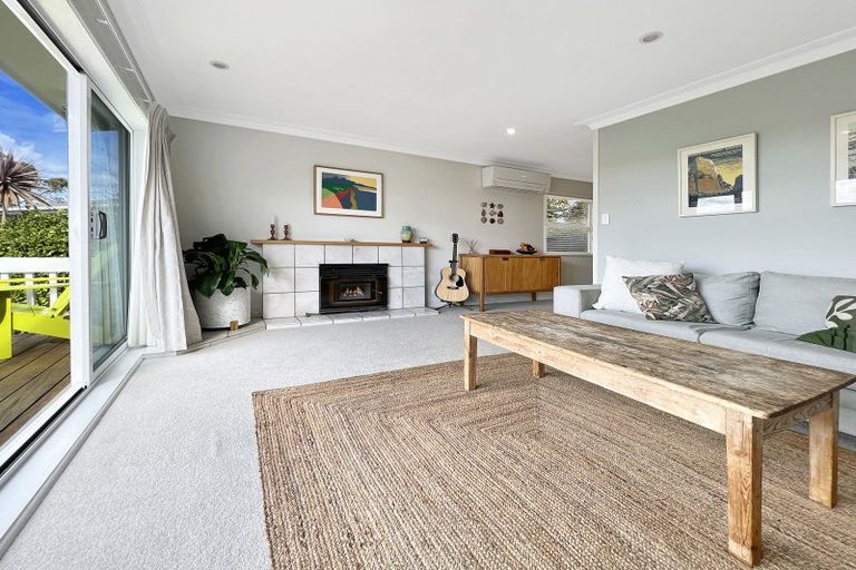 Photo of property in 32 Mason Street, New Lynn, Auckland, 0600