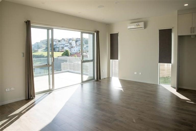 Photo of property in 7 Kaipuke Crescent, Gulf Harbour, Whangaparaoa, 0930