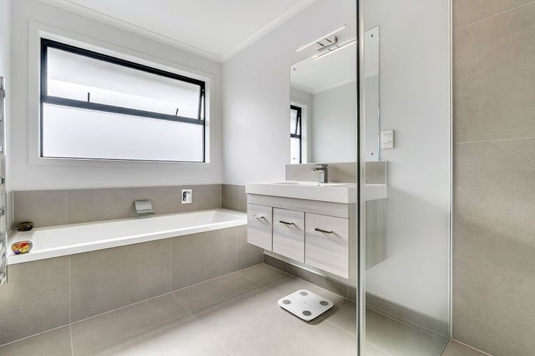 Photo of property in 56 Perriam Place, Mount Pisa, Cromwell, 9383