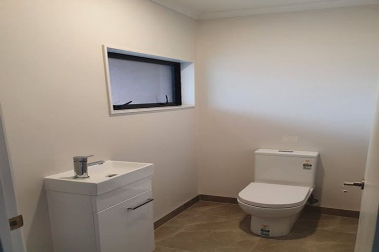 Photo of property in 14 Jaspers Way, Huntington, Hamilton, 3210