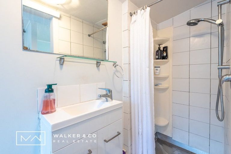 Photo of property in 12 Field Street, Silverstream, Upper Hutt, 5019
