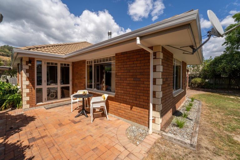 Photo of property in 14 Vining Crescent, Stoke, Nelson, 7011