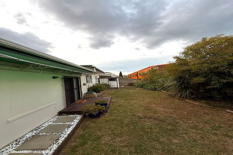 Photo of property in 1/58 Elliot Street, Howick, Auckland, 2014
