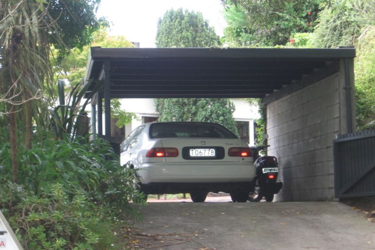 Photo of property in 43 Orangi Kaupapa Road, Northland, Wellington, 6012