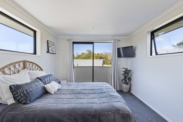 Photo of property in 62 Maire Street, Inglewood, 4330