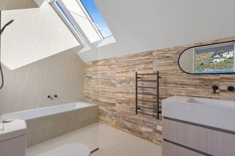 Photo of property in 57 Wiggins Street, Sumner, Christchurch, 8081