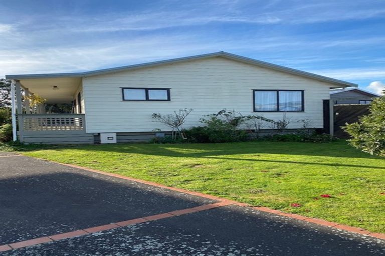 Photo of property in 29 Langdale Avenue, Paraparaumu, 5032