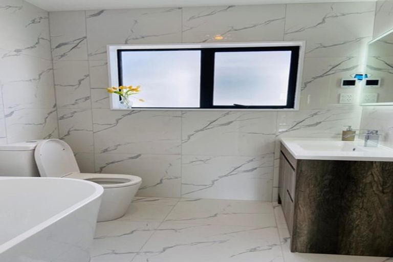 Photo of property in 147a Rathgar Road, Henderson, Auckland, 0610