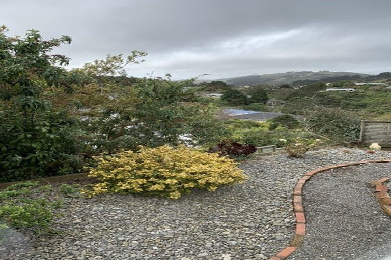 Photo of property in 161 Miromiro Road, Normandale, Lower Hutt, 5010