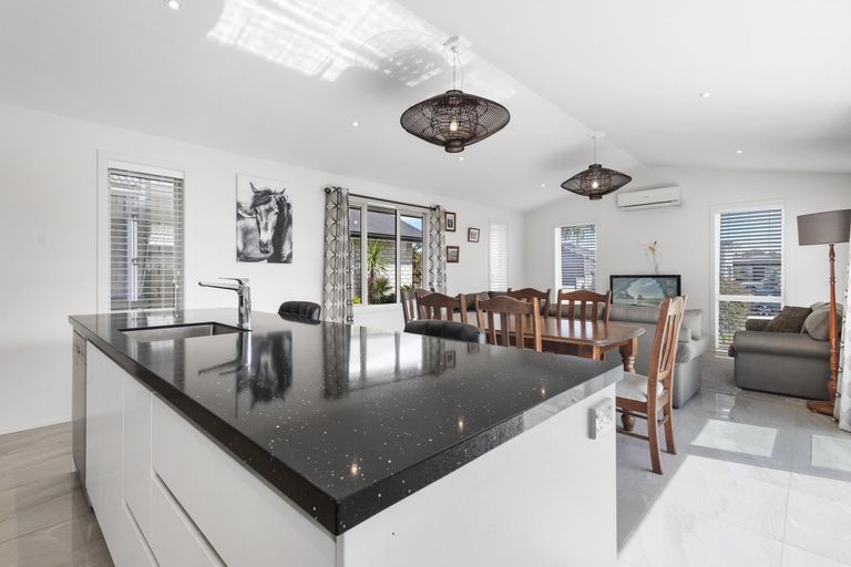 Photo of property in 16 O'sullivan Drive, Matamata, 3400
