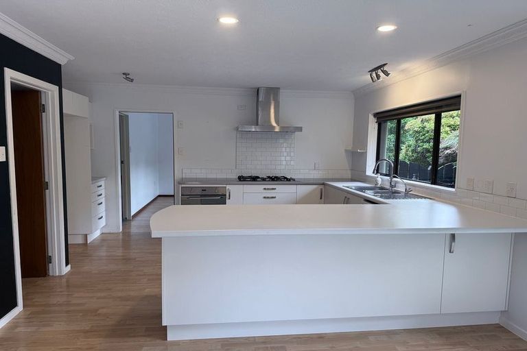 Photo of property in 104 Waterloo Crescent, Hokowhitu, Palmerston North, 4410