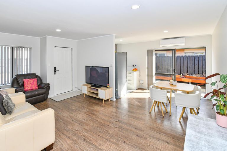 Photo of property in 27 Wakefield Road, Favona, Auckland, 2024