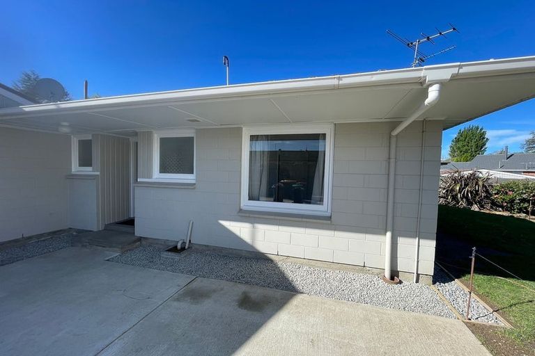 Photo of property in 216 Riverlaw Terrace, Saint Martins, Christchurch, 8022