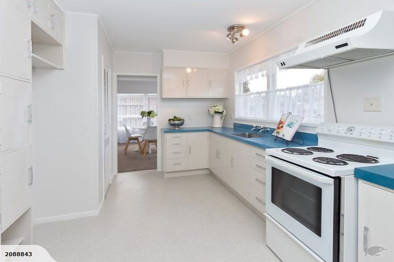 Photo of property in 26 Walworth Avenue, Pakuranga Heights, Auckland, 2010