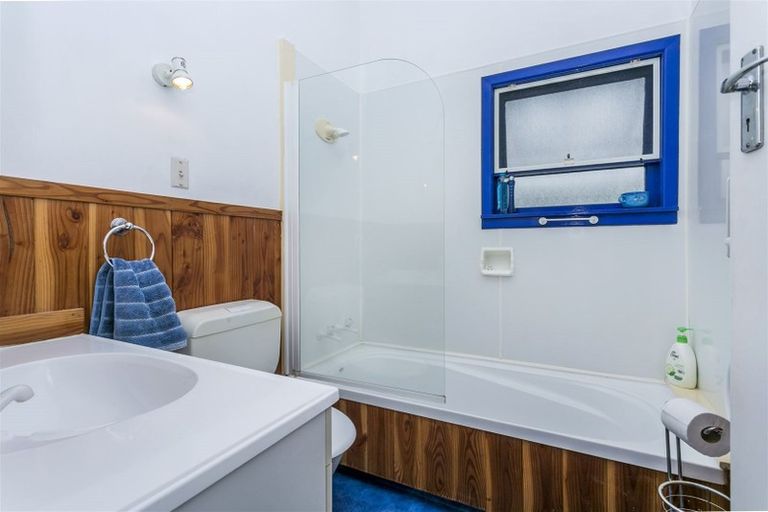 Photo of property in 3/92 Verbena Road, Birkdale, Auckland, 0626