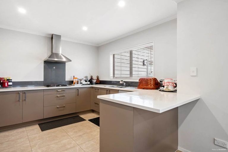 Photo of property in 12 Karetai Crescent, Favona, Auckland, 2024