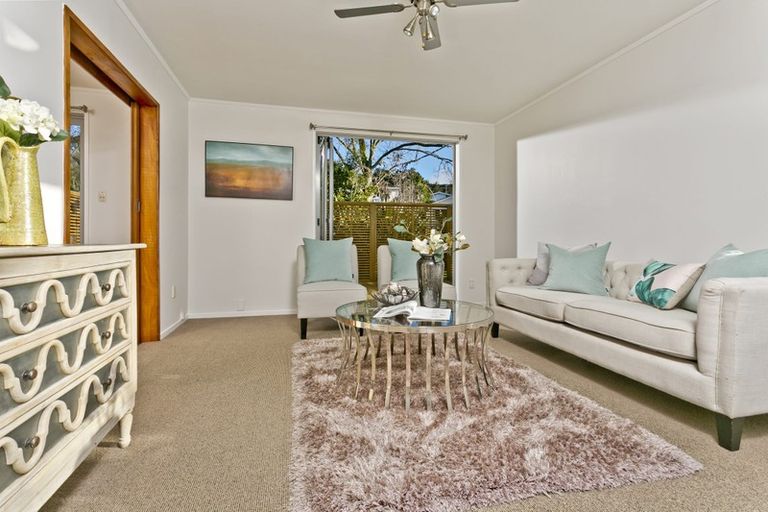 Photo of property in 46 Castleton Street, Birkdale, Auckland, 0626