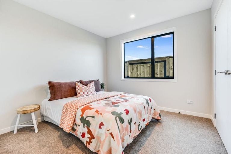 Photo of property in 15 Tiroake Street, Ruakura, 3214