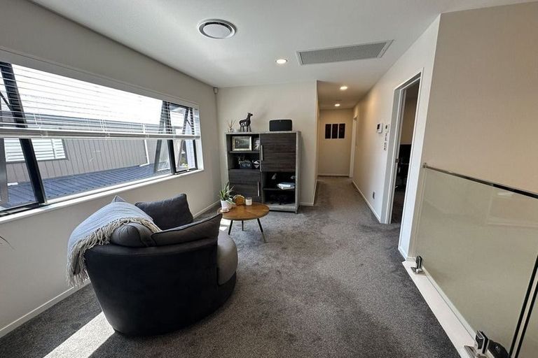 Photo of property in 3 Roa Avenue, Hobsonville, Auckland, 0616