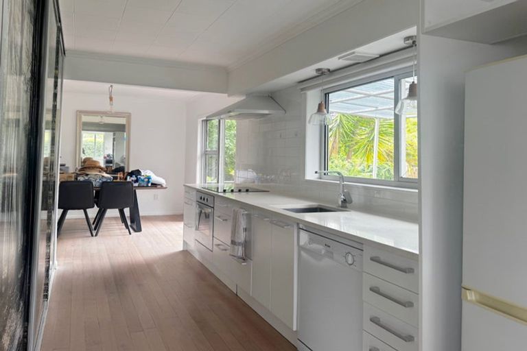 Photo of property in 91 Waimauku Station Road, Waimauku, 0812