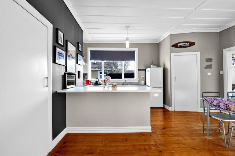 Photo of property in 78 Ngamotu Road, Spotswood, New Plymouth, 4310