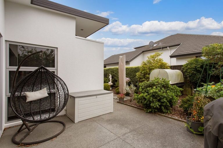 Photo of property in 6 Brookfield Drive, Northwood, Christchurch, 8051