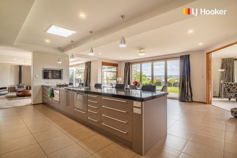 Photo of property in 28 Irwin Logan Drive, Mosgiel, 9024