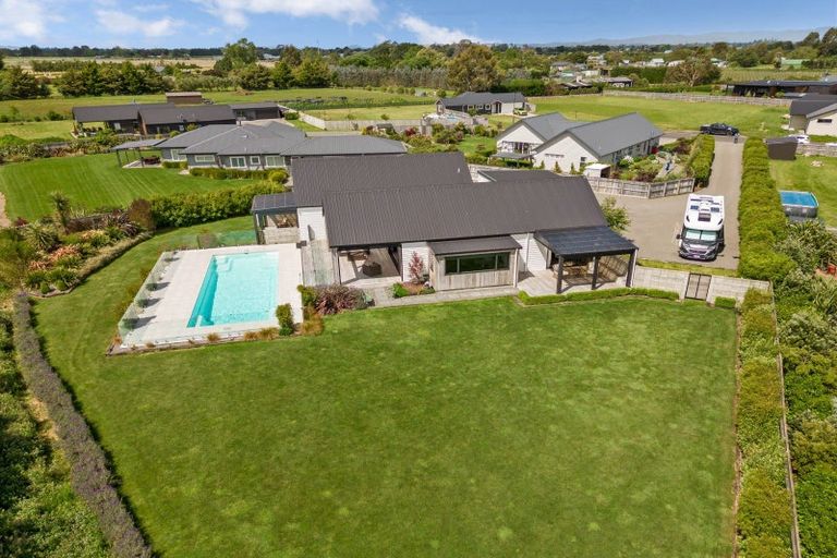 Photo of property in 9 Mill Grove, Clareville, Carterton, 5713