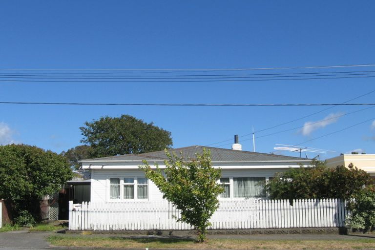 Photo of property in 18 John Street, Trentham, Upper Hutt, 5018