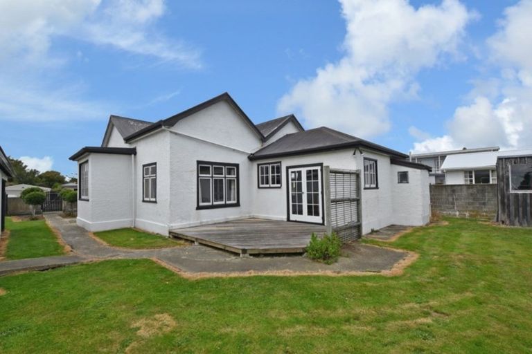 Photo of property in 70 Margaret Street, Roslyn, Palmerston North, 4414