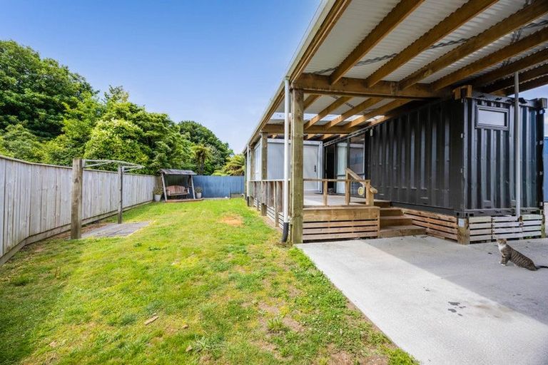 Photo of property in 44 Oberon Street, Stratford, 4332