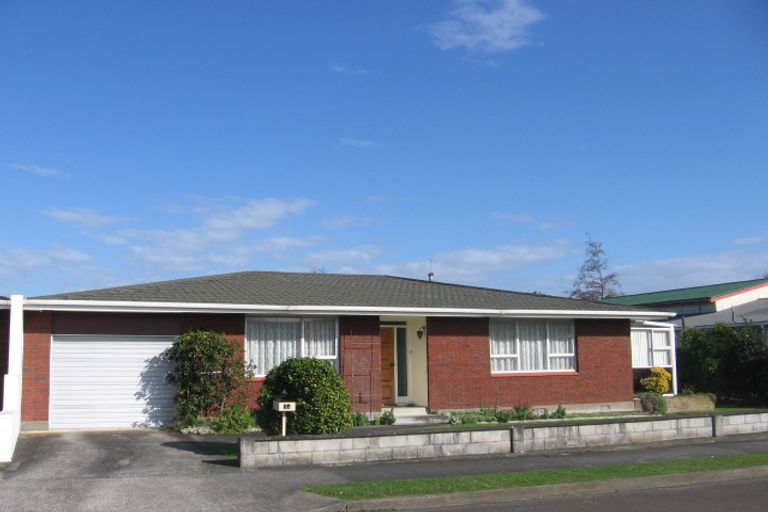 Photo of property in 1a Panako Place, Awapuni, Palmerston North, 4412