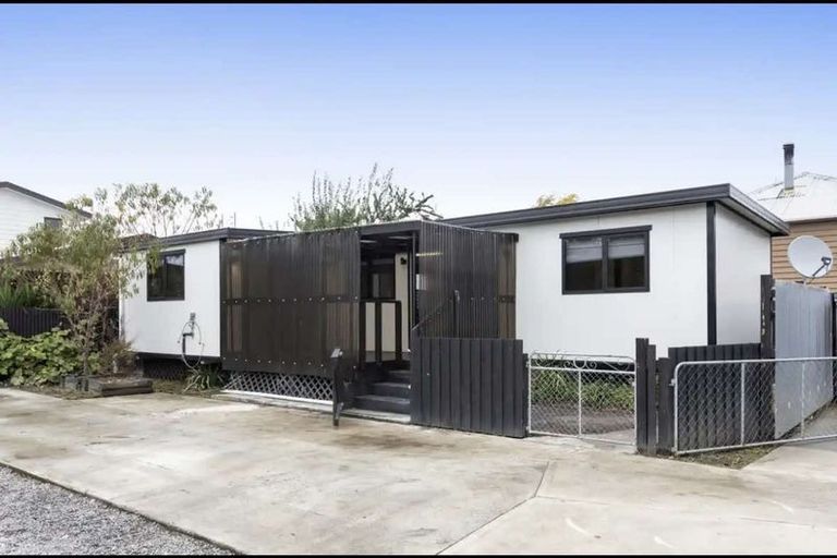 Photo of property in 38 Akaroa Street, Kaiapoi, 7630