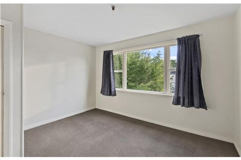 Photo of property in 5 Tara Street, Riccarton, Christchurch, 8041
